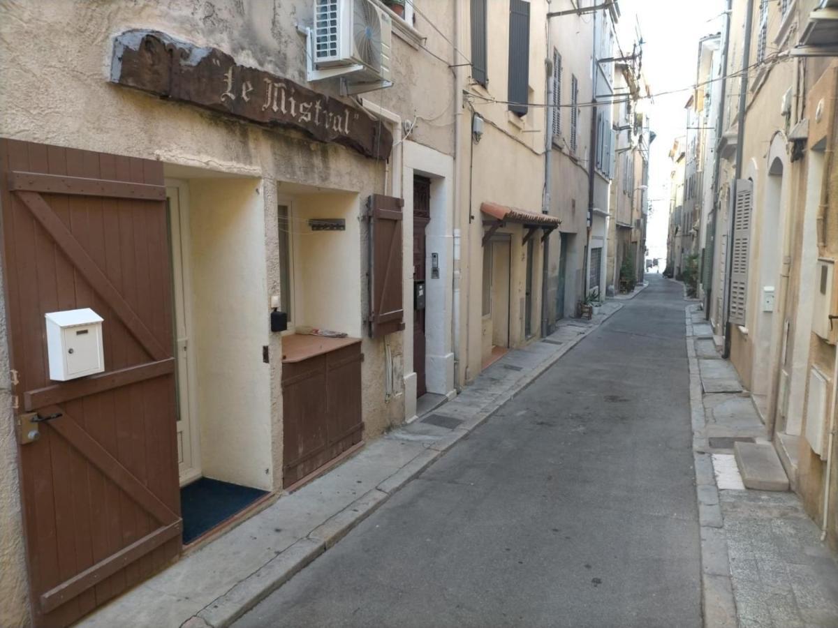 Le Mistral Location Apartment La Ciotat Exterior photo